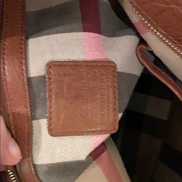 Authentic Burberry bag - Picture 3 of 4